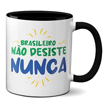 Imagem de Caneca Brasileiro Não Desiste Nunca Brasil Torcida (Preta)