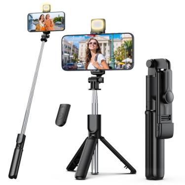 Imagem de Aourxiv Tripé de bastão de selfie com bastão de selfie leve e retrátil com controle remoto sem fio, para fotografia, transmissão ao vivo, gravação de vídeo, compatível com smartphone de 4 a 7