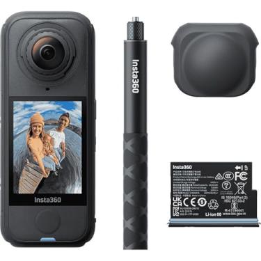 Imagem de insta360 X4 Air Starter Bundle - Câmara de ação de 8K de 360 graus com lentes substituíveis, inclui bastão de selfie, tampa de lente e bateria adicional (2 peças em kit)