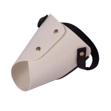 Imagem de Focinheira De Polipropileno Com tiras autocolantes para Cães Número 1 