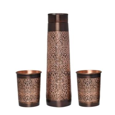 Imagem de Garrafa de água de cobre puro com conjunto de 2 copos, lindo padrão floral em forma de casa leve para benefícios de saúde Ayurveda
