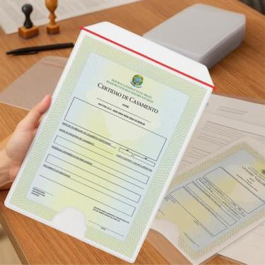 Imagem de Kit 100 Protetores Porta Documento Plástico Grande 23x32cm Para Certid