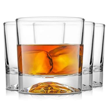 Imagem de JoyJolt Conjunto de copos de uísque de cristal radiante com 4 copos de uísque "Mountain". Vidro antigo de 295 ml. Copos de vidro para Scotch, copo de vidro Bourbon, copos de bebida de licor ou copo de coquetel curto