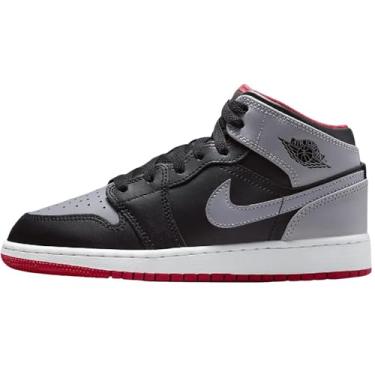 Imagem de Tênis infantil Air Jordan 1 Mid SE (FB9909-008, preto/céu J malva/branco/laranja céu), Preto/Cimento Cinza-Fogo Vermelho-Branco, 19