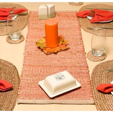 Imagem de Chardin Home Corredor de mesa de juta natural 33 x 91 cm – decoração de mesa rústica boho vintage – caminho de mesa de juta tecido à mão em laranja natural e ferrugem – destaque de mesa de jantar ou