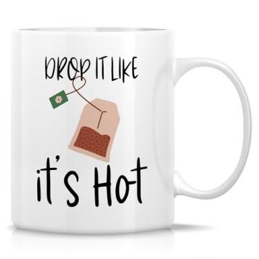 Imagem de Retreez Caneca engraçada para amantes de chá - Caneca Drop It Like It's Hot - Caneca de café de cerâmica de 325 ml - Presente hilário para bebedores de chá, fãs de chá de ervas, bebedor de cafeína