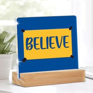 Imagem de Believe Sign Presentes motivacionais para treinador de futebol para treinador de futebol americano Believe placa de mesa de acrílico decoração de escritório em casa 10 x 10 centímetros