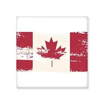 Imagem de Pedra adorna de tijolos vitrificados azulejos de cerâmica preto e vermelho com sabor do Canadá