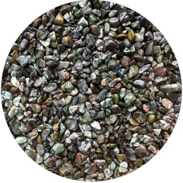 Imagem de lascas de pedras preciosas de riolito semiroladas naturais, mini cristais de riolito triturados, lascas de cristal não perfuradas (riolito, 1 kg)