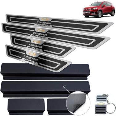 Imagem de Soleira Chevrolet Tracker Premier Preto Alto Relevo