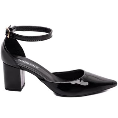Imagem de SAPATO SCARPIN FEMININO TORRICELLA VERNIZ PRETO FIVELA DE AJUSTE NA COR DOURADO, NÚMERO 35
