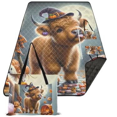 Imagem de TSENQUE Cobertor de praia engraçado de vaca Highland de Halloween à prova d'água à prova de areia, tapete de brincar ao ar livre, cobertor fofo de piquenique dobrável, 299 cm x 203 cm
