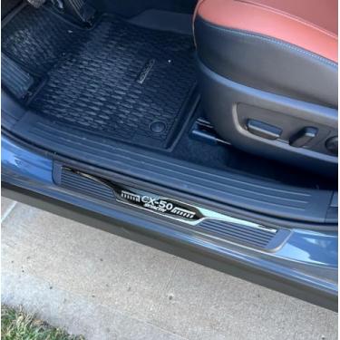 Imagem de GZBFTDH Protetor de Scuff de Peitoral da Porta do Carro para Mazda CX50 2022 2023, Acessórios de Aço Placas de Proteção de Entrada Automática Capas de Acabamento