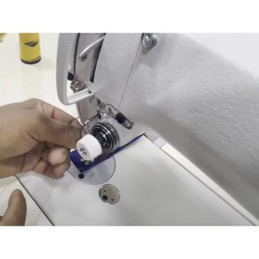 Imagem de Máquina de costura  com motor de passo duplo- Siruba DL7500