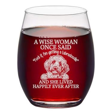 Imagem de Lerime66 Taça de vinho engraçada Labradoodle Dog gravada sem haste - Presente de taça de vinho A Wise Woman Once Said para mulheres que amam labradoodles no aniversário e no dia das mães