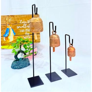 Imagem de Sinos de suspensão feitos à mão com acabamento de latão para sinos de porta com corda de juta sinos decorativos chiques gastos (Sino de cobre no suporte (8H, 10H, 12H polegadas))