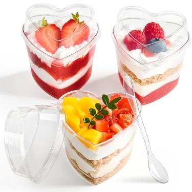 Imagem de Qeirudu Pacote com 100 copos de sobremesa em forma de coração de 142 g com tampas e colheres, mini copos de plástico transparente para o dia dos namorados, casamento, aniversário, chá de panela