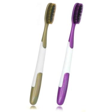 Imagem de CMHX Escova de dentes extra macia manual macia para adultos, escova de dentes ultra limpa, boa para dentes e gengivas sensíveis, longa e grande, clareamento, 2 peças (vermelho e dourado)