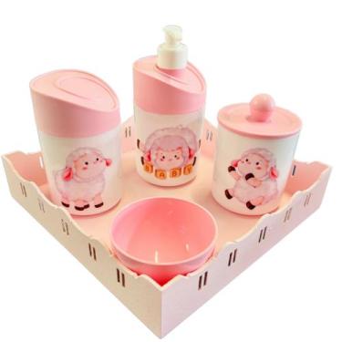 Imagem de Kit Higiene Baby Ovelhinha Menina c/bandeja MDF - 5 Peças - Dóia Kids,