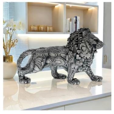 Imagem de Escultura de leão ambulante em camada de resina criativa estátua de luxo de alta qualidade para escritório em casa, armário de TV, decoração de entrada, estatueta (prata)