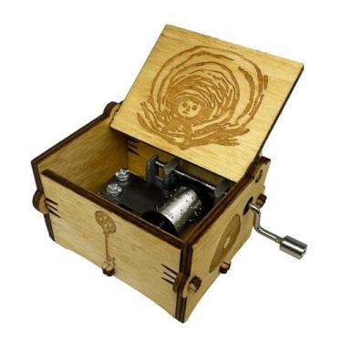 Imagem de Caixa de música com imagem de Coraline gravada, presentes de madeira M