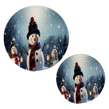 Imagem de Blueangle 2 peças de suporte de panela de trivet de boneco de neve de Natal - conjunto de pegadores de panela de tecido redondo - almofadas quentes trançadas de algodão - porta-copos - tapetes de mesa