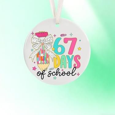 Imagem de 67 dias de escola, lápis e laço, placas decorativas de cerâmica, presente fofo de agradecimento ao professor para estudantes, ideal para celebrações de fim de ano ou festa de volta às aulas