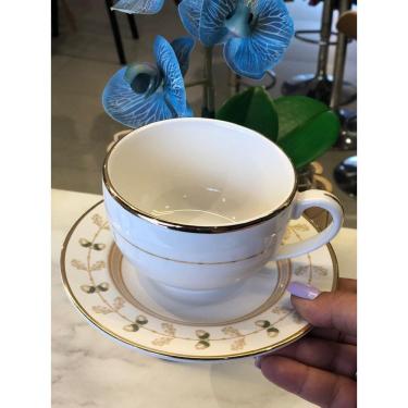 Imagem de Unidade De Xicara Cha Filete Dourado C/Pires Premium Classic Nuts