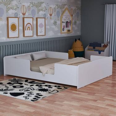 Imagem de Cama Infantil Casal com Laterais de Proteção Modelo Montessoriano Branco