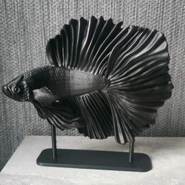 Imagem de Escultura Decorativa Peixe Betta Elegante – Ornamento de Mesa Sofisticado