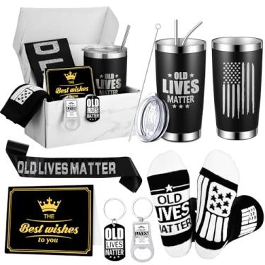 Imagem de Geiserailie Conjunto de 7 peças de presentes Old Lives para papai avô homem inclui cartão 590 ml meias de copo chaveiro abridor de garrafas, faixa e caixa para homens 30º 40º 50º 60º 70º 80º Natal