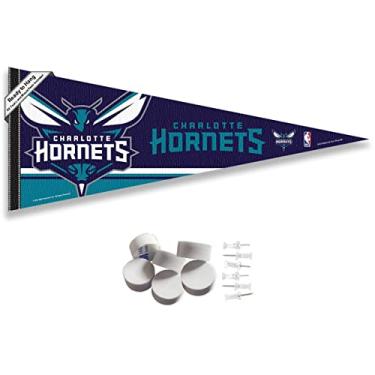 Imagem de Charlotte Hornets Pennant Flag and Wall Tack Pads Mounts