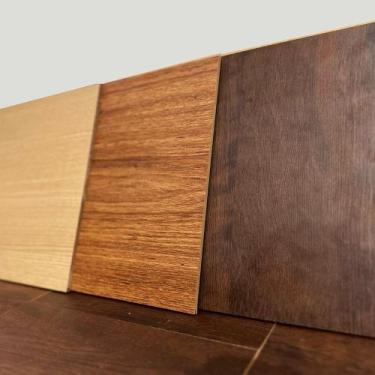 Imagem de  Piso de Madeira 30x30 Click Alta Qualidade com Encaixe - PAPEL E PARE