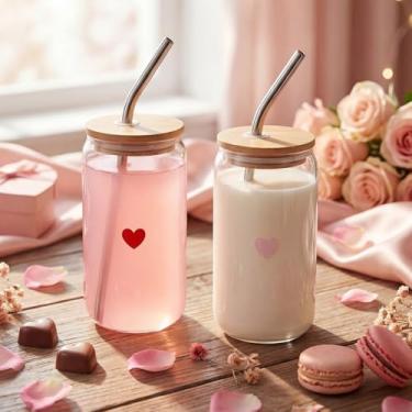 Imagem de Honeydak Copo de vidro de 2 peças com ícone de coração dos namorados - copos de vidro com tampa e canudos, café, cerveja, refrigerante, suco para presentes de festa do dia dos namorados