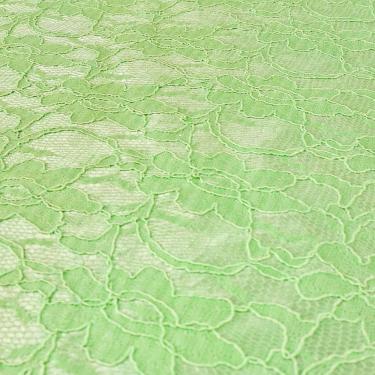 Imagem de Rolo 2 Metros Renda Suiça Forrada 95% Poliéster 5% Poliamida