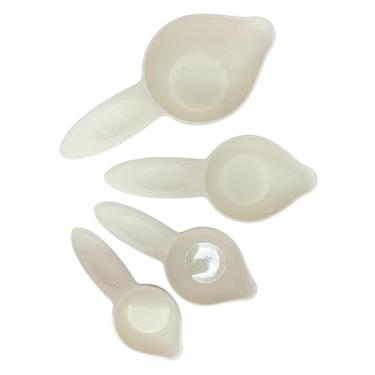 Imagem de Colaxi Conjunto de 4 xícaras medidoras em Braille, utensílios de cozinha, material escolar, resistentes, leves e com marcações táteis, ideais para