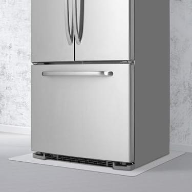 Imagem de Japard Tapete transparente sob a geladeira para piso, 86,4 cm x 73,7 cm / 2,8' x 2,4', 2 mm de espessura, antiderrapante, protege o chão resistente a arranhões