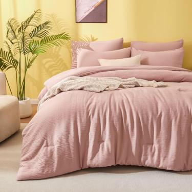 Imagem de TISPLR Conjunto de edredom king size rosa empoeirado - jogo de cama de gaze enrugada de camada dupla, conjunto de cama macia de 3 peças para todas as estações, leve e quente com 2 fronhas