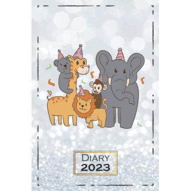 Imagem de Diary 2023: A5 (6x9) | One Week on a Double Page | From Monday to Sunday | Weekly Planner | Animals Giraffe Animals | qb2