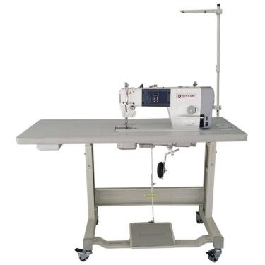 Imagem de Máquina De Costura Industrial Reta Singer 114G-20CE Completa com Mesa e Motor Direct Drive