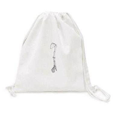 Imagem de Mochila de viagem com cordão de mão e braço de osso do corpo humano