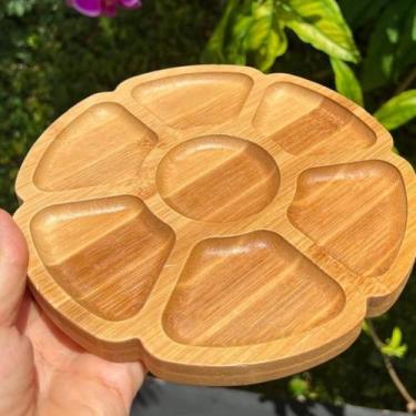 Imagem de Petisqueira Tábua Petiscos FLOWER 29cm com 7 Divisórias para Frios Chu