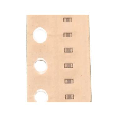 Imagem de 500x Capacitor 3,3pf/50v 0402 Smd 0,5x1mm Np0