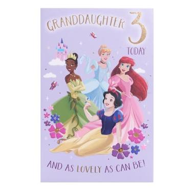 Imagem de UK Greetings | Cartão de aniversário da princesa Disney para neta | Presentes de feliz aniversário | Ela, meninas, mulheres | Design de Branca de Neve, Tiana, Ariel e Cinderela | Com envelope | 155 x