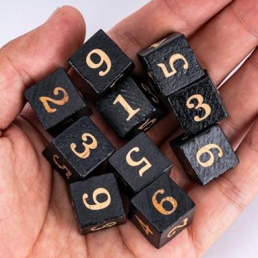 Imagem de HDdais 10Pcs D6 Dice Set 16mm Wooden Standard 6 Sided Dice Set with Square Corner for D&D, RPG,Table Board Game or Teaching Math
