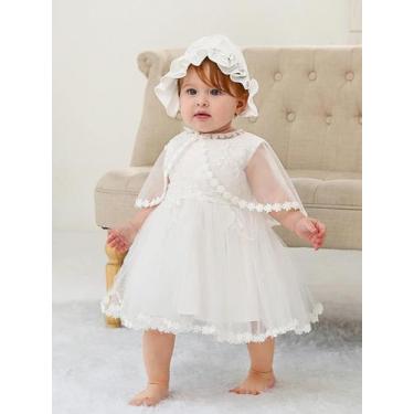 Imagem de Vestido de Bebê Princesa com Capuz - Sem Mangas, Renda Bordada Floral,