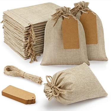 Imagem de 25 sacos de presente de serapilheira com cordão, 15 x 18 cm pequenas sacolas de presente para festa + etiquetas de presente de bônus, sacolas de presente de tamanho pequeno para festa, bolsas de joias, Natal, festival, aniversário infantil, café, bolsas de artesanato DIY