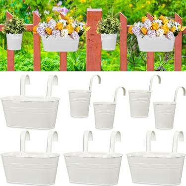 Imagem de 8 peças de vasos de flores pendurados de ferro de metal branco oval vasos de varanda vasos de balde pendurados suporte de vaso de cerca redonda com ganchos destacáveis para decoração de cerca de parede de varanda interna e externa