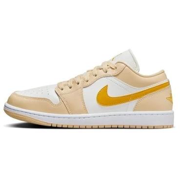 Imagem de Nike Tênis feminino Air Jordan 1 Low, Sail Pale Vanilla White Yellow Ocre, 42