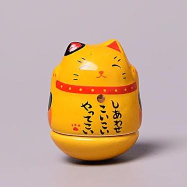 Imagem de FENNYYAR Gato da sorte de cerâmica amarelo ovo, 4,5 cm 4,3 cm, decoração de casa estátua japonesa de gato da sorte